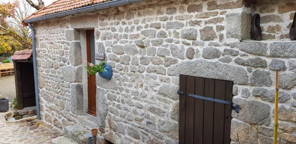 Le Domaine De La Vergnolle Roches  Habitación foto